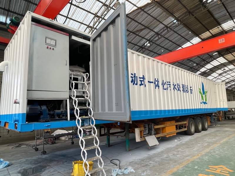 6a2b72da2aade.jpg haipuoucifenliyitihuawushuichulishebei (3).jpg